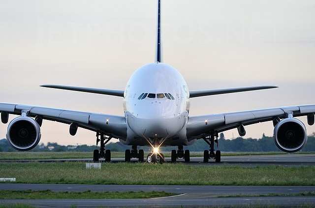 Vu d’en haut : Aeroflot, Ethiopian Airlines, Emirates, Condor,  Korean Air, Jet Airways …