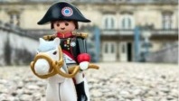 Aux Invalides, Playmobil fait des pieds et des mains