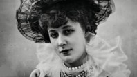 LA Sarah Bernhardt