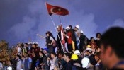 Istanbul : les manifestants reviennent, Erdogan menace !