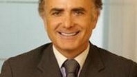 IATA : Calin Rovinescu à la droite de Tyler