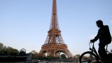 Visiter Paris et dormir en banlieue, un enjeu pour les années à venir