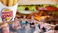 En Finlande, Burger King ouvre un sauna dans son restaurant