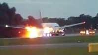 Incendie spectaculaire sur un avion de la Singapore Airlines