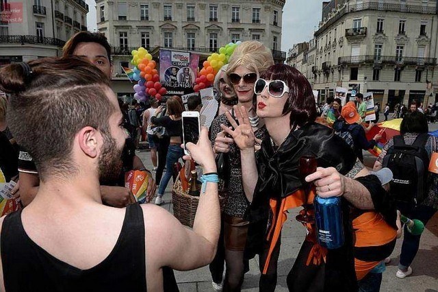 A Paris, une Gay Pride tenue à l’oeil