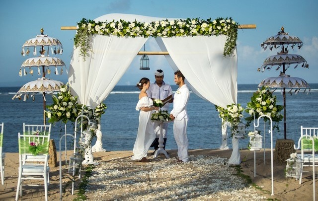 Des mariages sans balivernes à Bali