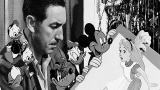 Walt Disney soutient parfaitement le regard