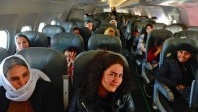 Des sièges d’avion réservés uniquement aux femmes : la polémique