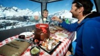 Une fondue savoyarde, là-haut, dans une télécabine !