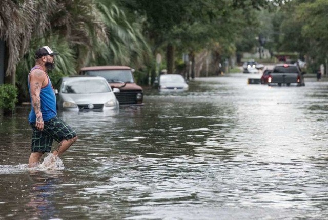 La Floride sur le pied de guerre