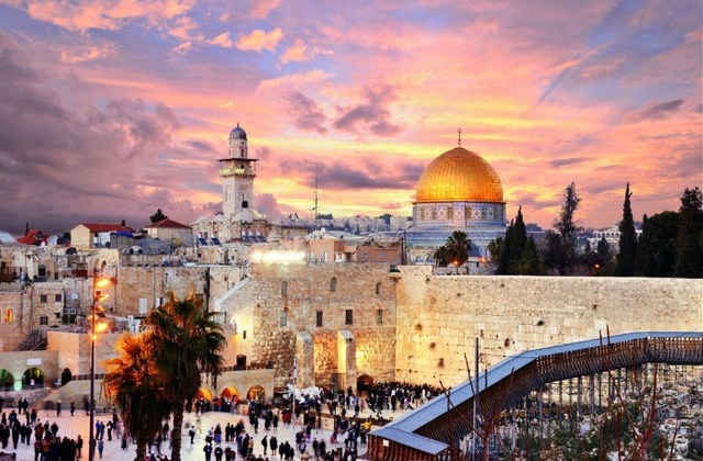 In Jerusalem, tourism at its highest level