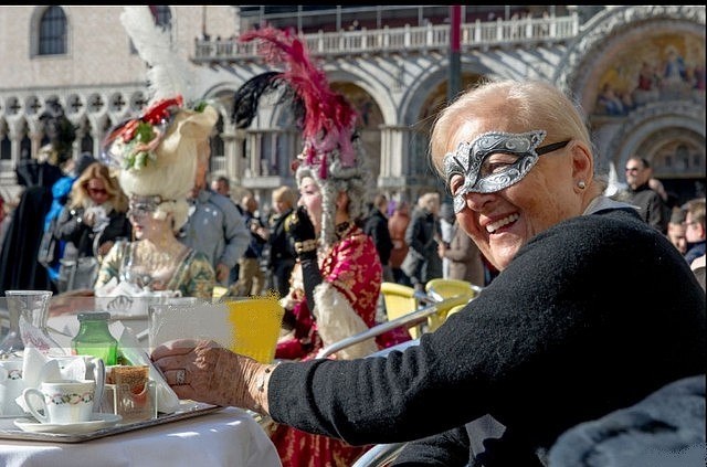 Tourism tax: Venice falls the mask