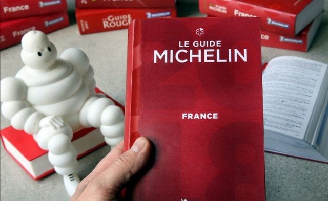 Voyages, gastronomie : Le Guide Michelin vire-t-il au politiquement correct ?