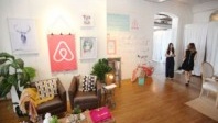 Pourquoi Airbnb pousse encore les murs