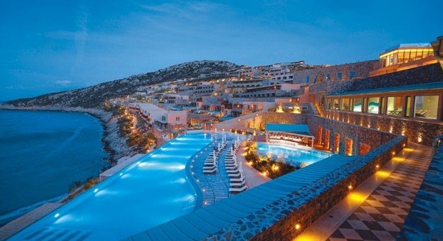 Daios Cove : Discovering a jewel of the Cretan hotel industry