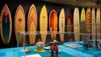 A bordeaux, une déferlante de surf à tomber