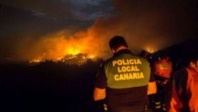 An uncontrolled fire ravages the Spanish island of Gran Canaria