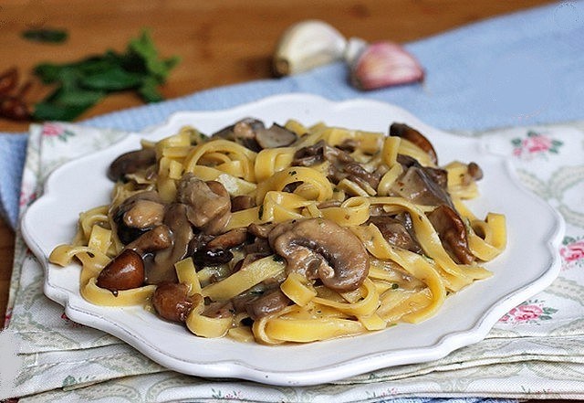 Tagliatelles ai funghi della mamma