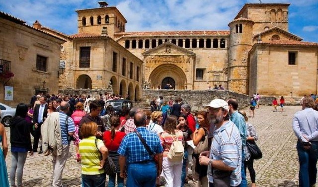 Tourisme cet été en Espagne : la Cantabrie dépasse les Baléares et les Canaries