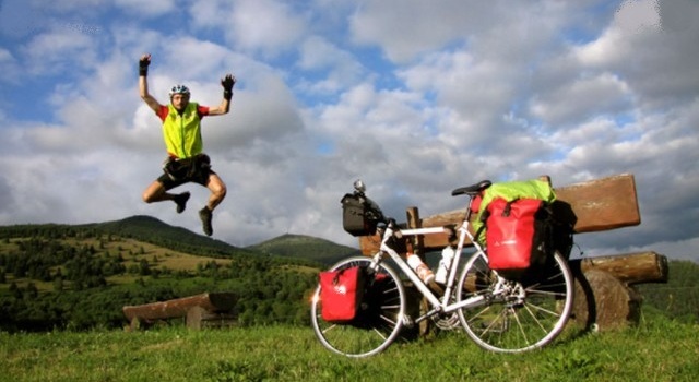 1 600 km à vélo pour les agents de voyages avec Planète Production