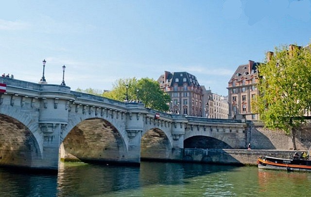 Un bon mois de février pour le tourisme à Paris ?