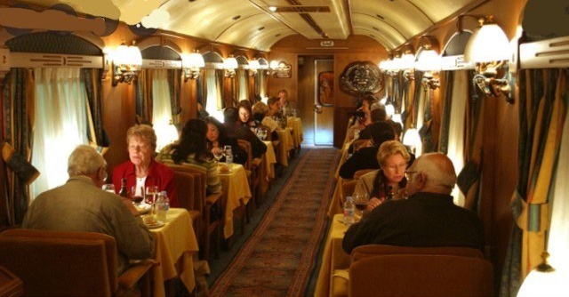 Renfe remet en marche ses trains touristiques de luxe