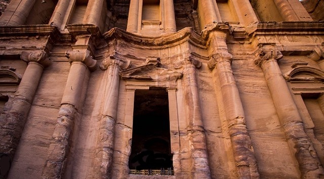 Sauvée des eaux, Petra rouvre cette semaine