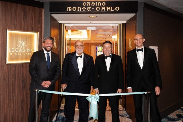 Le premier Casino de Monte-Carlo en mer a été inauguré