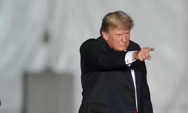 Comment Trump vire des centaines de contrôleurs aériens