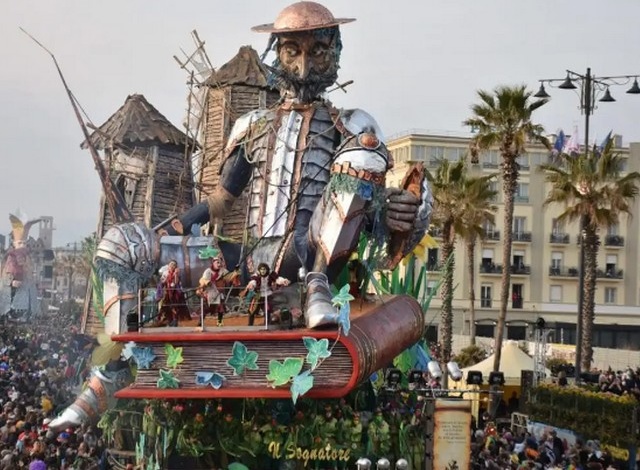 Tourisme en Italie : le Carnaval de Viareggio avec Corsica Ferries