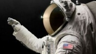 Dérivés commerciaux du Tourisme Spatial : Oakley et Axiom Space lancent un système de visière nouvelle génération
