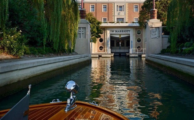 Laisse les gondoles, va au Marriott à Venise