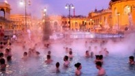 A Budapest, une plongée dans le grand bain