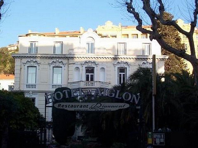 menton-hotel aiglon