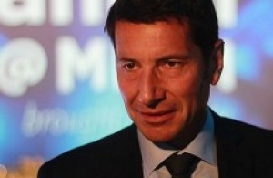Le maire de Cannes élu président de l’Association des maires de France.