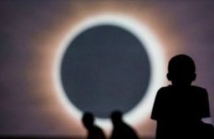 Idée voyage : Voir une éclipse solaire totale en Antarctique
