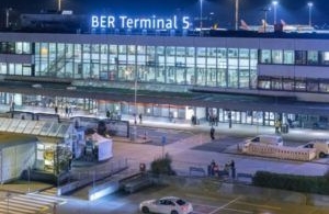 Un an après son lancement, l’aéroport de Berlin déjà en faillite