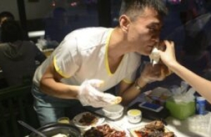 From poverty to mastery : The incredible rise of a Chinese chef
